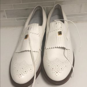 New white golf shoes